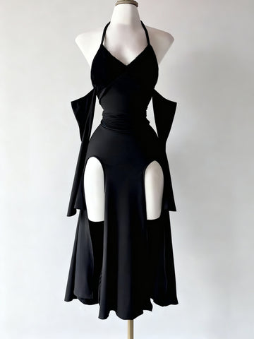 Dunkles Gothic-Stil Neckholder-Kleid mit hohem Schlitz und Cut-Out-Design, Nischen-Hot-Stil, Einzigartiges Outfit-Stück